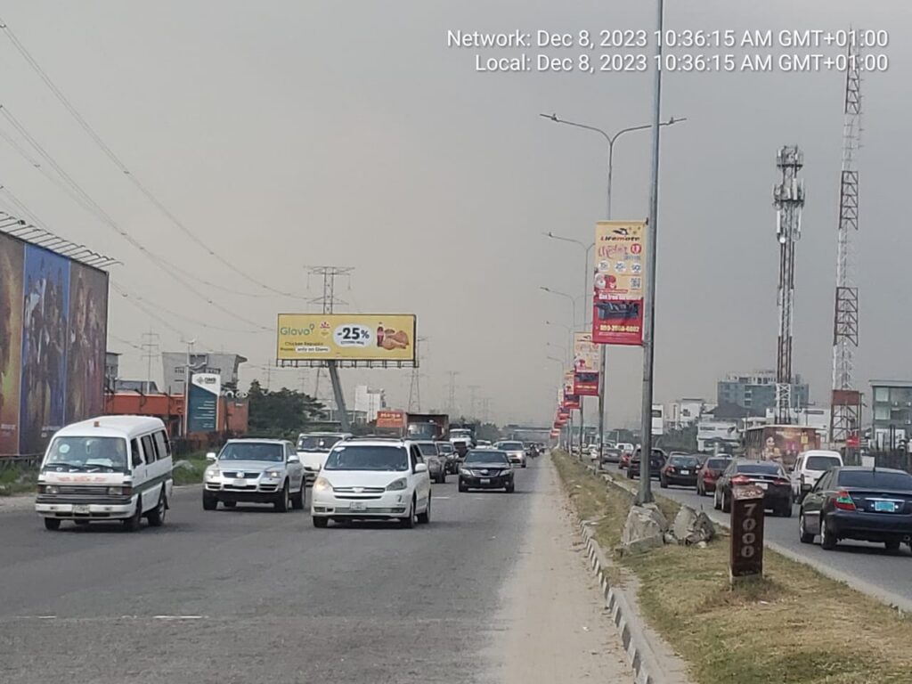 Lamp poles By 2nd – 3rd roundabout, Lekki-Epe Expressway