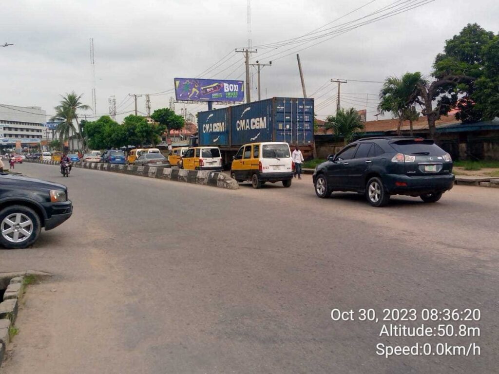 Unipole Billboard Along Oba Akinjobi Road GRA Ikeja, Lagos